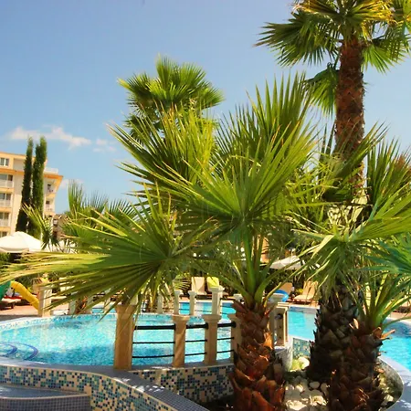 Menada Aphrodita Palace * סאני ביץ'